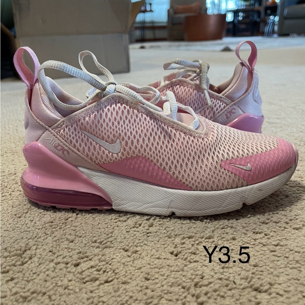 Nike girl’s Pink Athletic Shoes